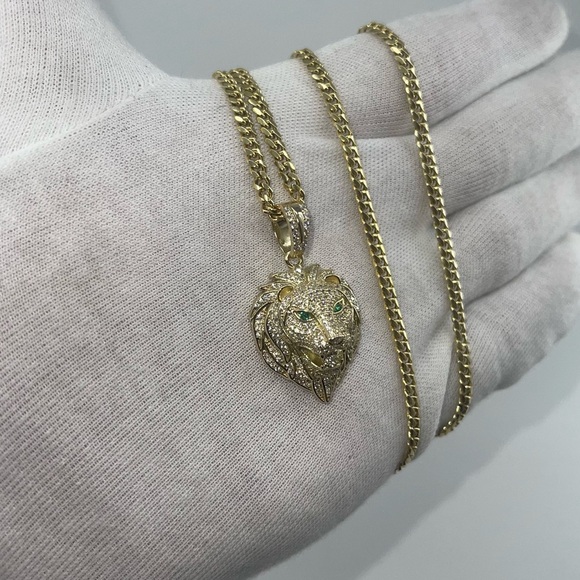 925 Sterling Silver Gold Plated Lion Head Pendant Iced CZ 12g Large unisex Charm - Picture 4 of 8